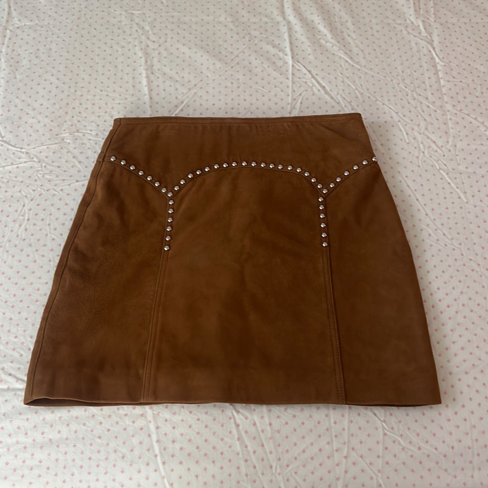 NWT Understated Leather Swede Skirt SZ M